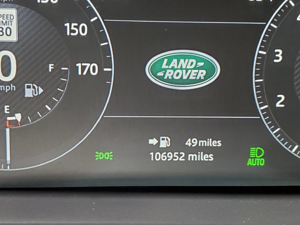 Used 2017 Land Rover Range Rover Supercharged AWD/4WD image 37