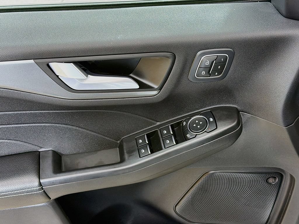 Used 2023 Ford Escape Active w/ Tech Pack #2 FWD image 31