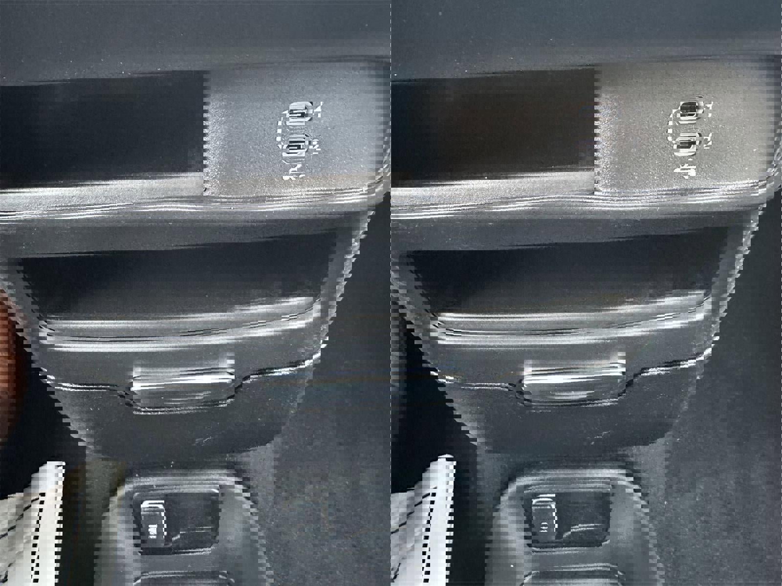 New 2026 Chrysler Pacifica Select image 31