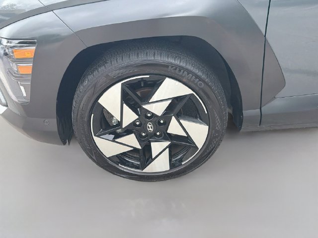 Certified 2026 Hyundai Kona Limited FWD image 33