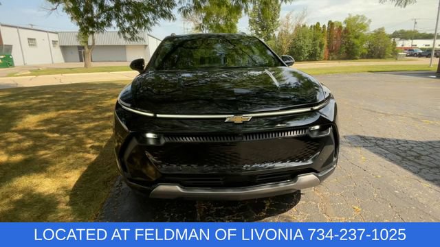 Certified 2024 Chevrolet Equinox EV LT FWD image 3