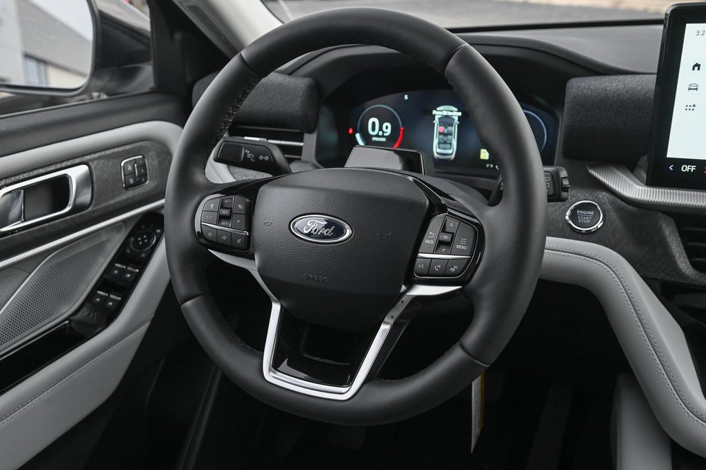 New 2026 Ford Explorer Platinum w/ LUX Leather Package image 29
