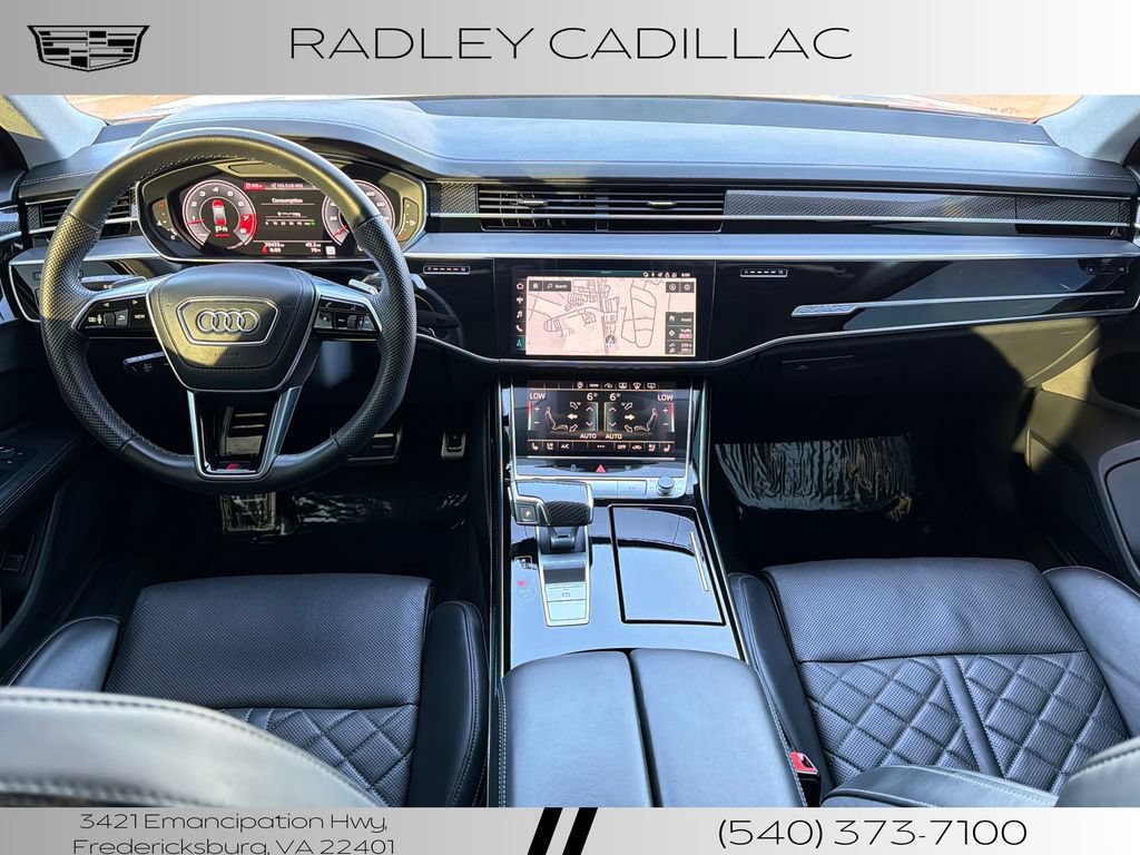 Used 2022 Audi S8 w/ S8 Comfort Plus Package AWD/4WD image 13