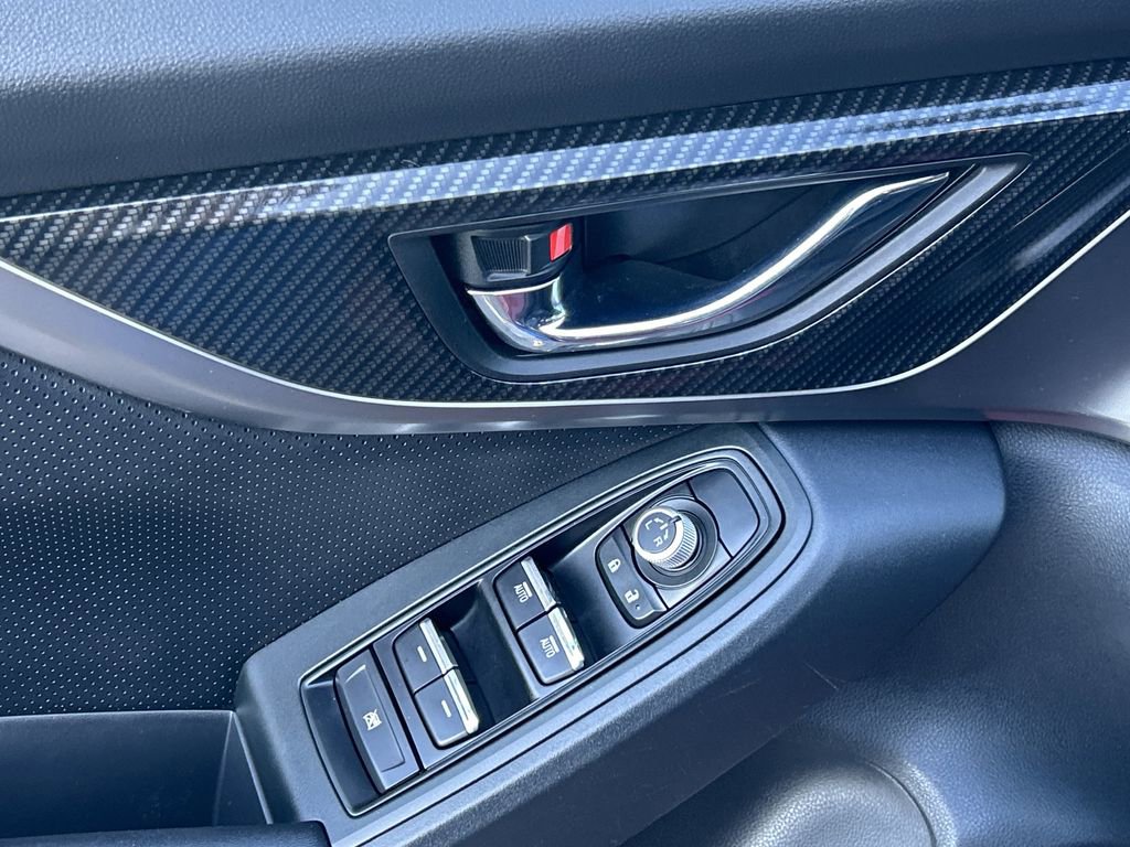 Used 2019 Subaru Crosstrek 2.0i Limited image 18