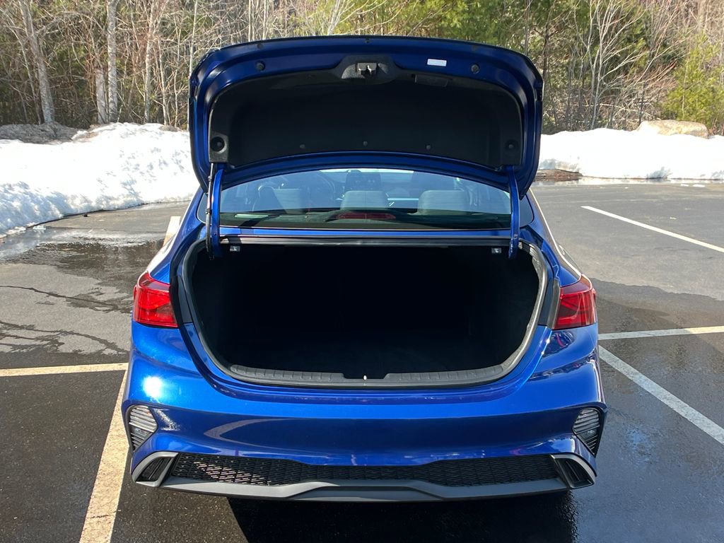 Used 2023 Kia Forte LXS image 10