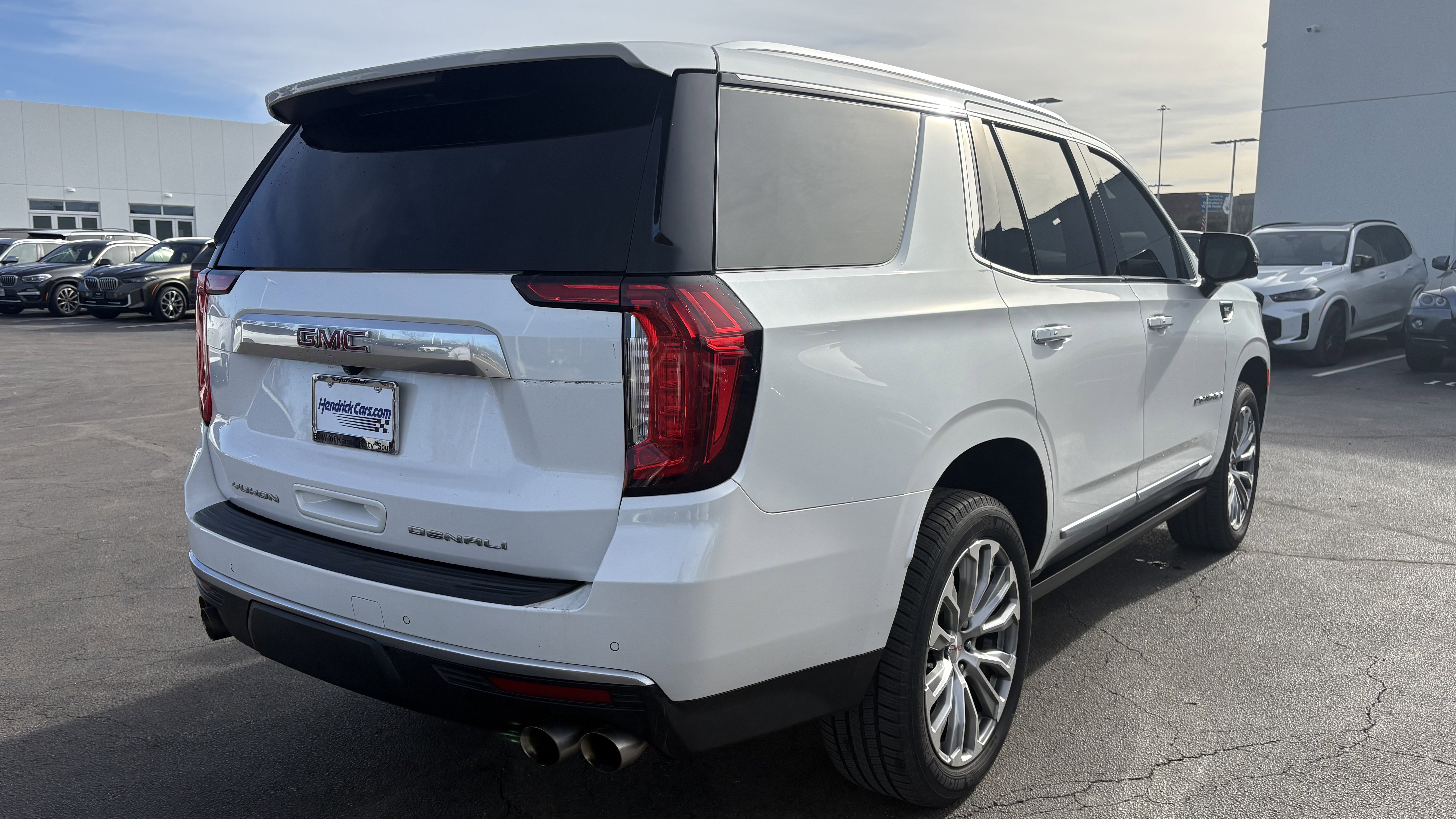 Used 2021 GMC Yukon Denali image 10