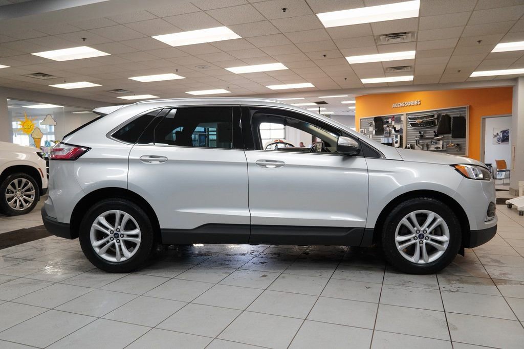 Used 2019 Ford Edge SEL image 15