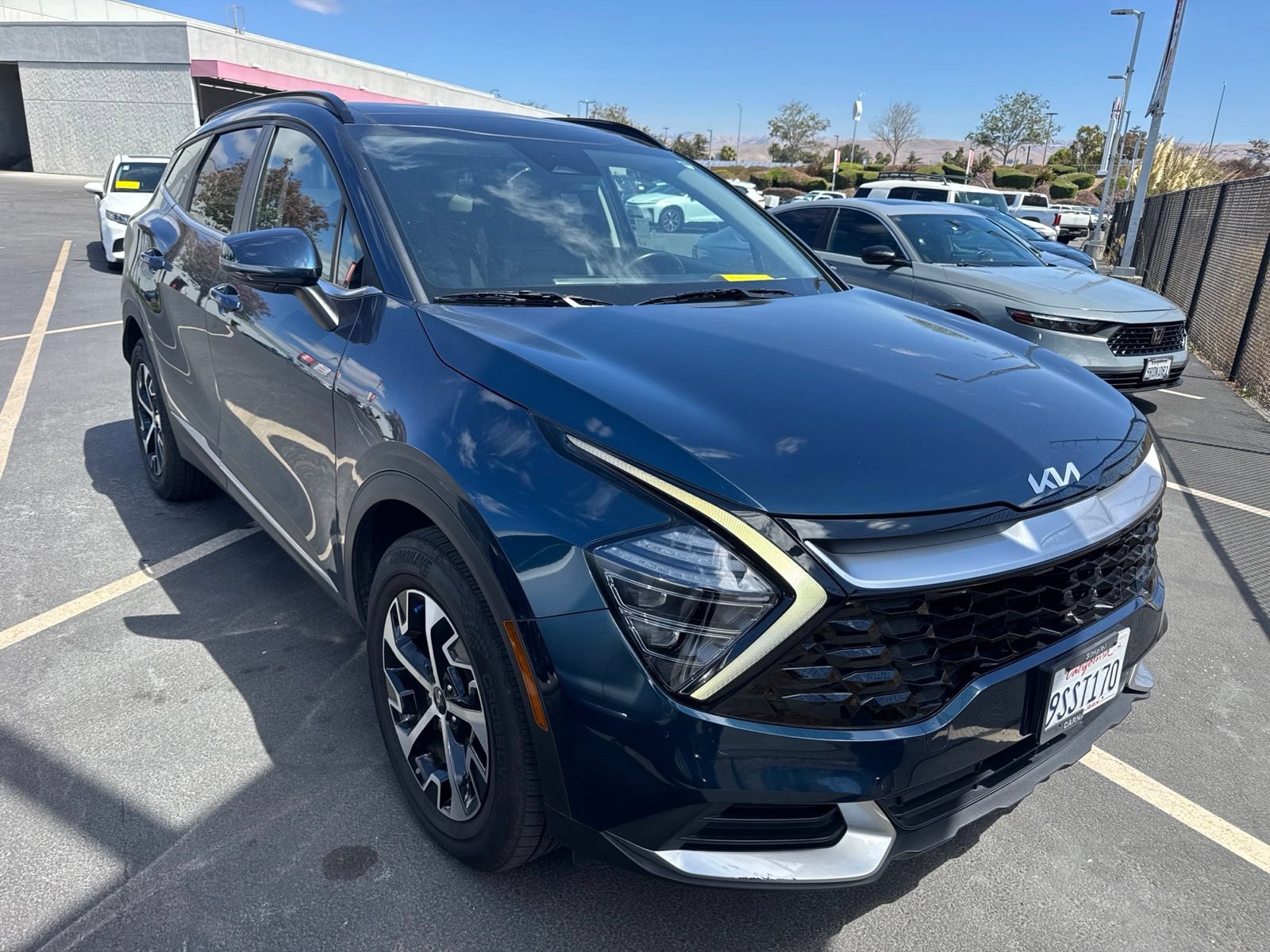 Used 2025 Kia Sportage EX w/ EX Premium Package
