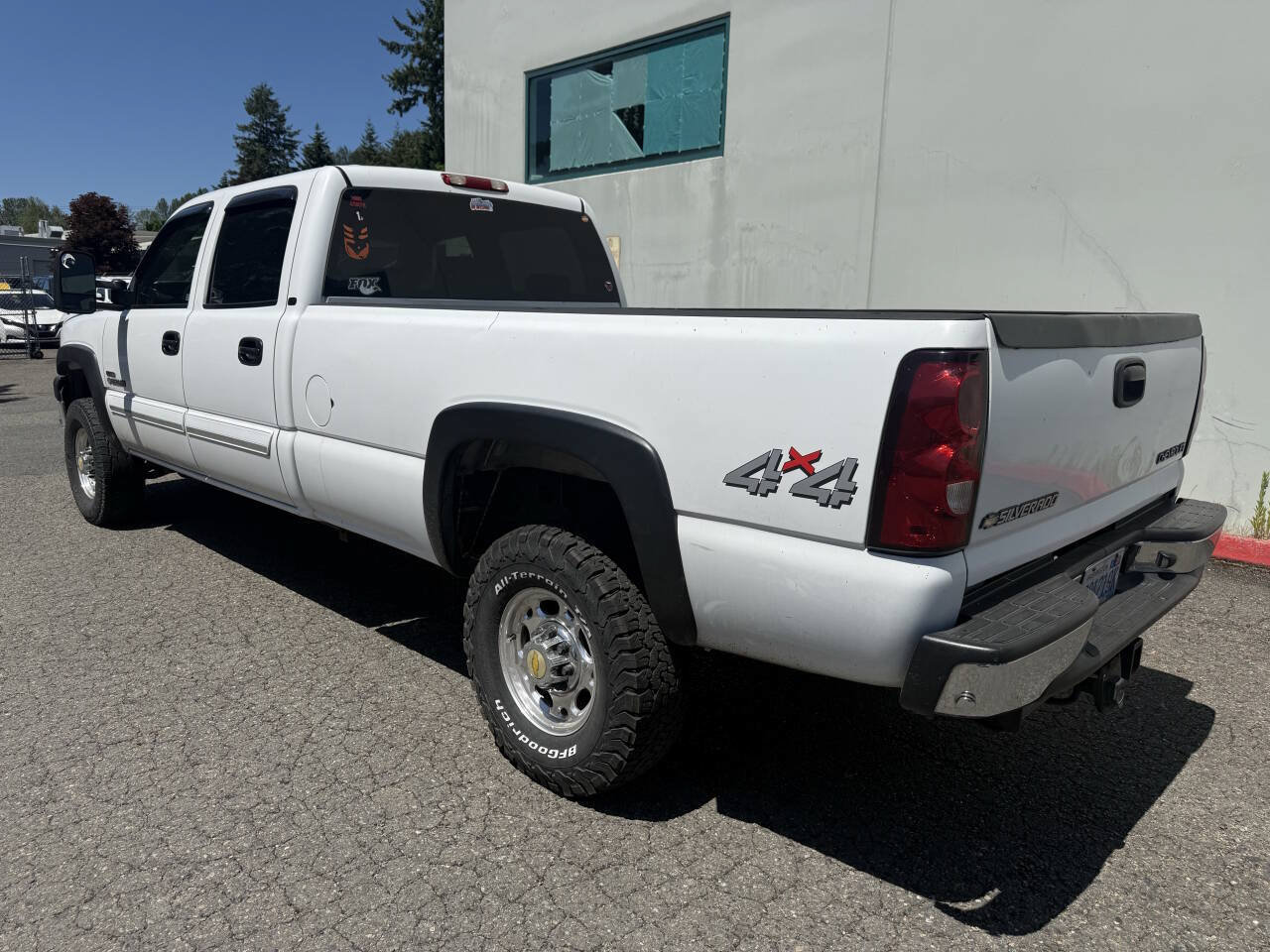 Used 2003 Chevrolet Silverado 2500 LT w/ Skid Plate Package AWD/4WD image 4