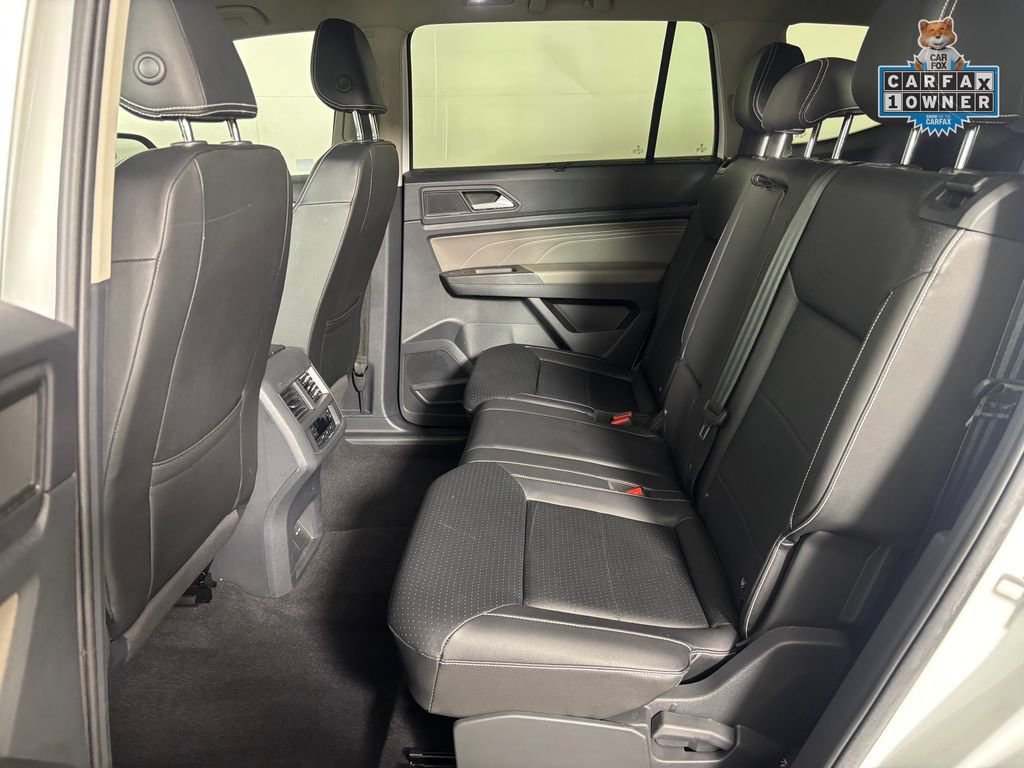 Used 2023 Volkswagen Atlas SEL AWD/4WD image 28