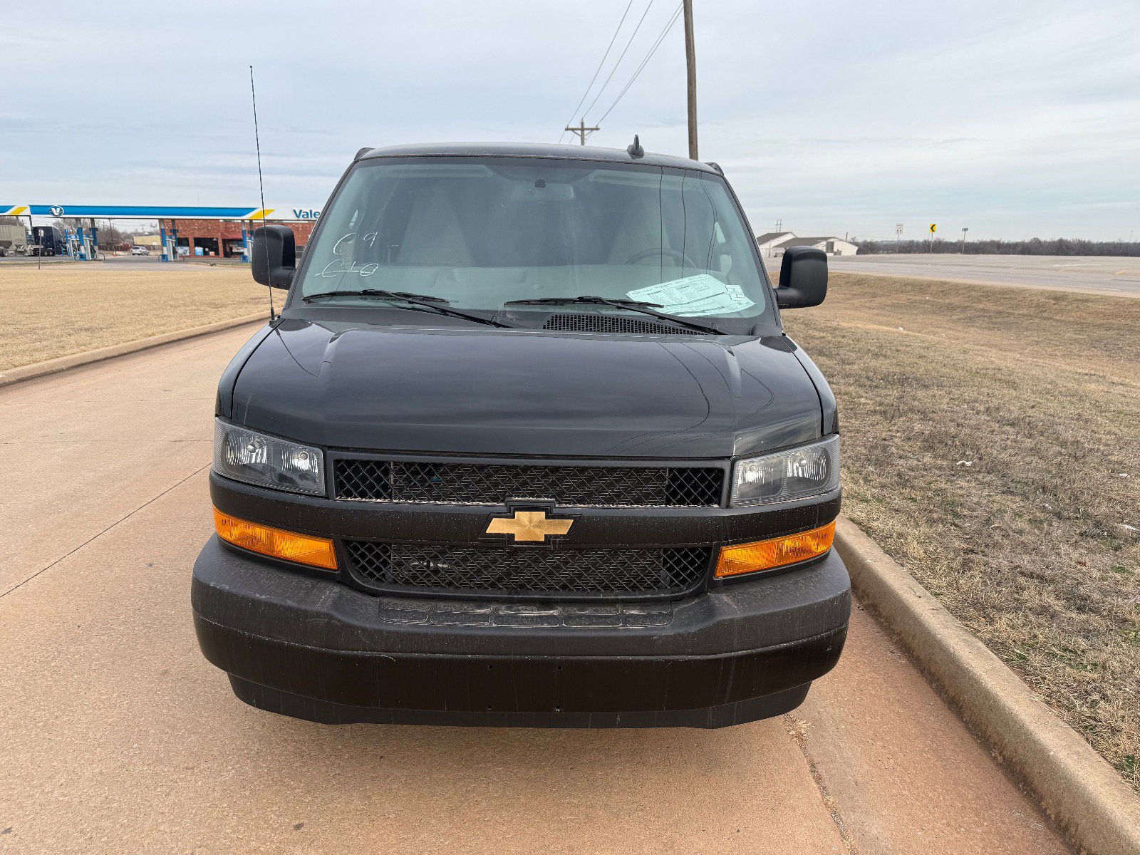 New 2025 Chevrolet Express 3500 Extended w/ Driver Convenience Package RWD image 8