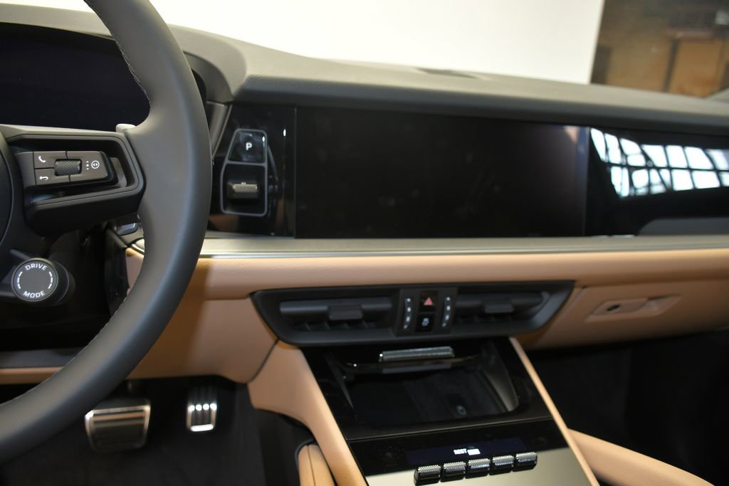 New 2026 Porsche Cayenne S AWD/4WD image 28