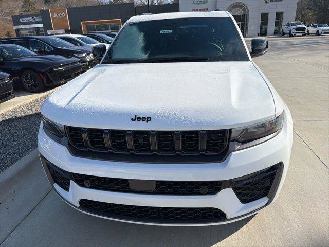 New 2026 Jeep Grand Cherokee Limited AWD/4WD image 8