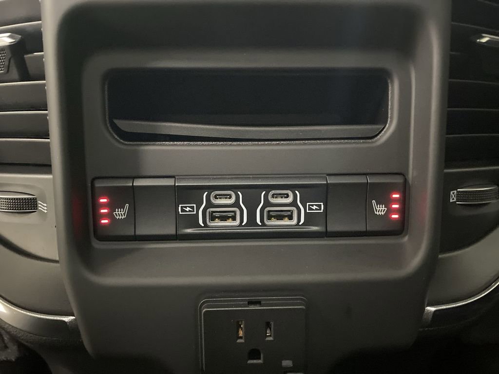 Used 2021 RAM 2500 Laramie image 25