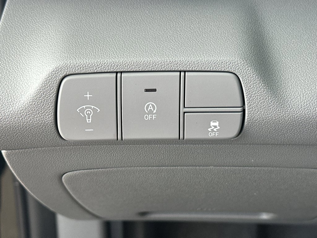 New 2026 Hyundai Elantra SE FWD image 23