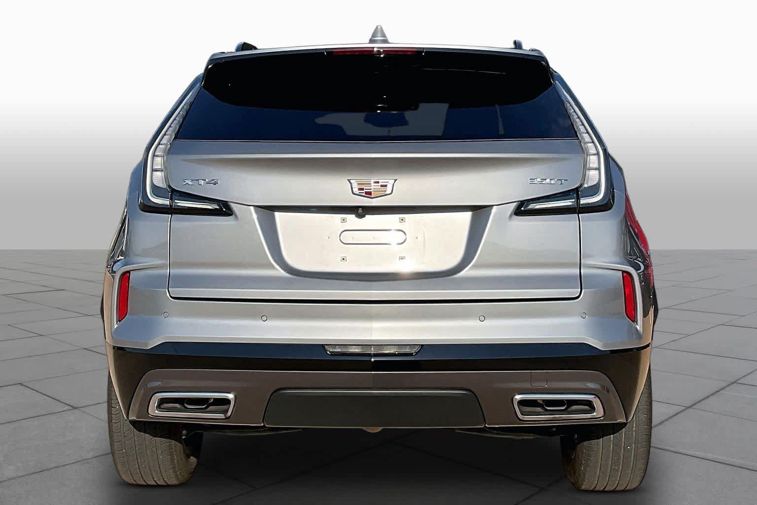 Used 2024 Cadillac XT4 Sport FWD image 6
