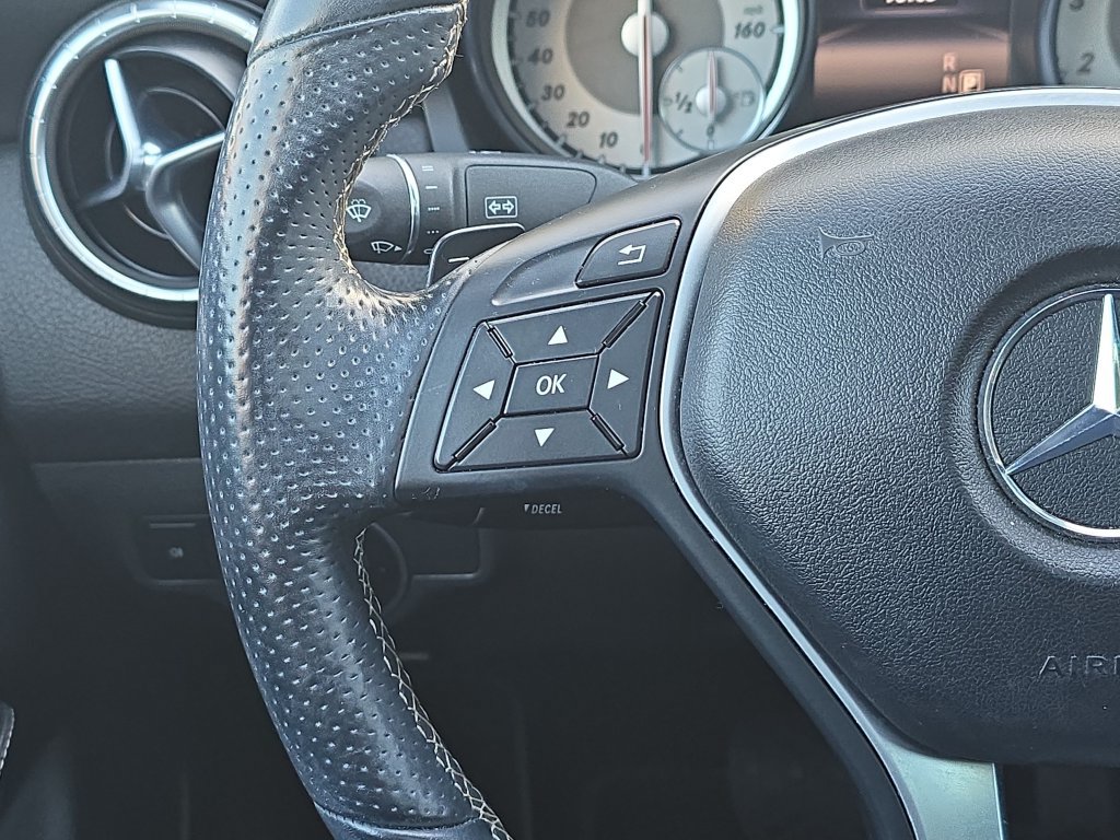 Used 2014 Mercedes-Benz CLA 250 image 19