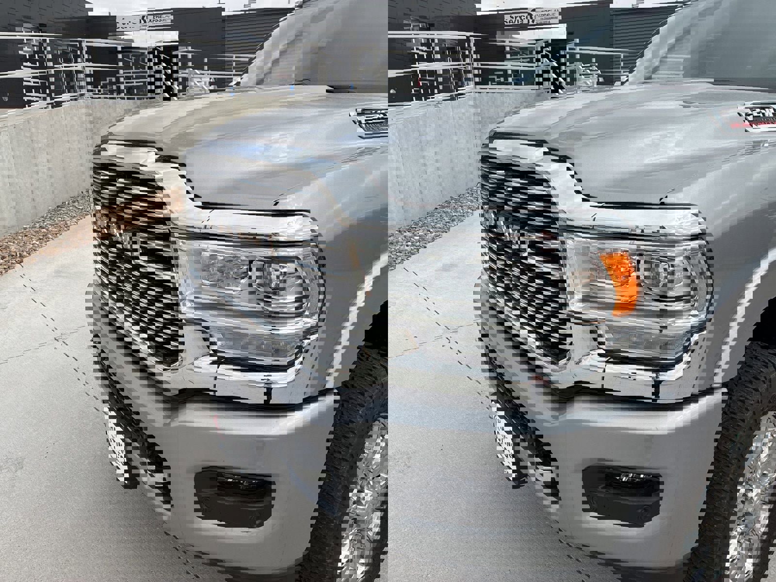 Used 2022 RAM 2500 Limited image 12