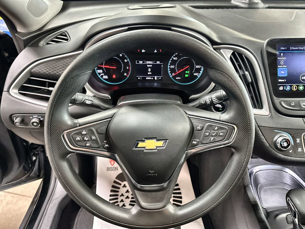 Used 2025 Chevrolet Malibu LT FWD image 17