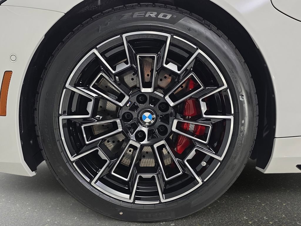 New 2026 BMW M5 w/ Executive Package AWD/4WD image 32