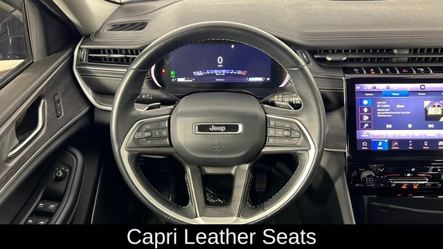 Used 2022 Jeep Grand Cherokee L Limited image 7