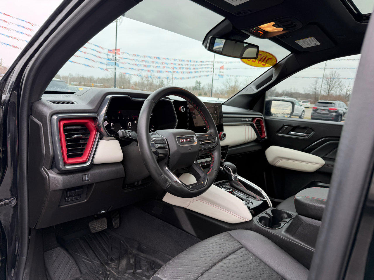 Used 2023 GMC Canyon AT4X image 13