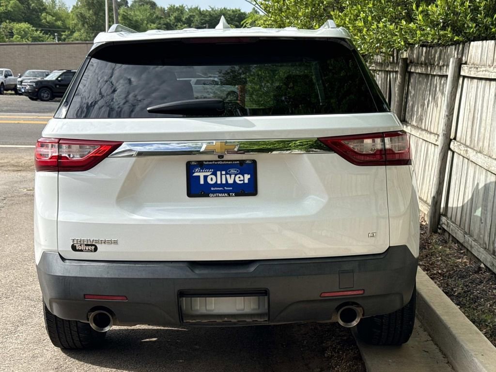 Used 2018 Chevrolet Traverse LT image 4
