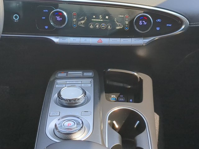 Used 2025 Genesis Electrified GV70 w/ Prestige Package AWD/4WD image 19