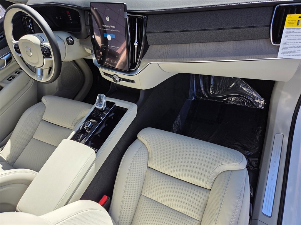 New 2026 Volvo XC90 B6 Ultra w/ Protection Package image 21