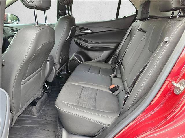 Used 2023 Buick Encore GX Essence w/ Experience Buick Package FWD image 18