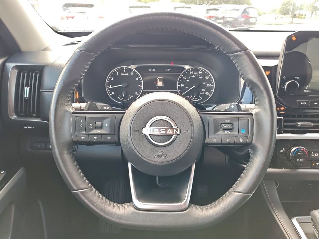 Certified 2024 Nissan Pathfinder SL w/ Cargo Package AWD/4WD image 17