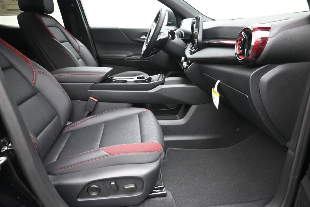 New 2027 Chevrolet Equinox RS w/ Convenience Package III AWD/4WD image 9
