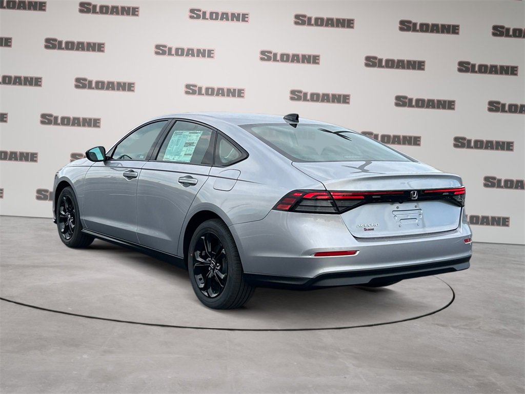 New 2025 Honda Accord SE image 3