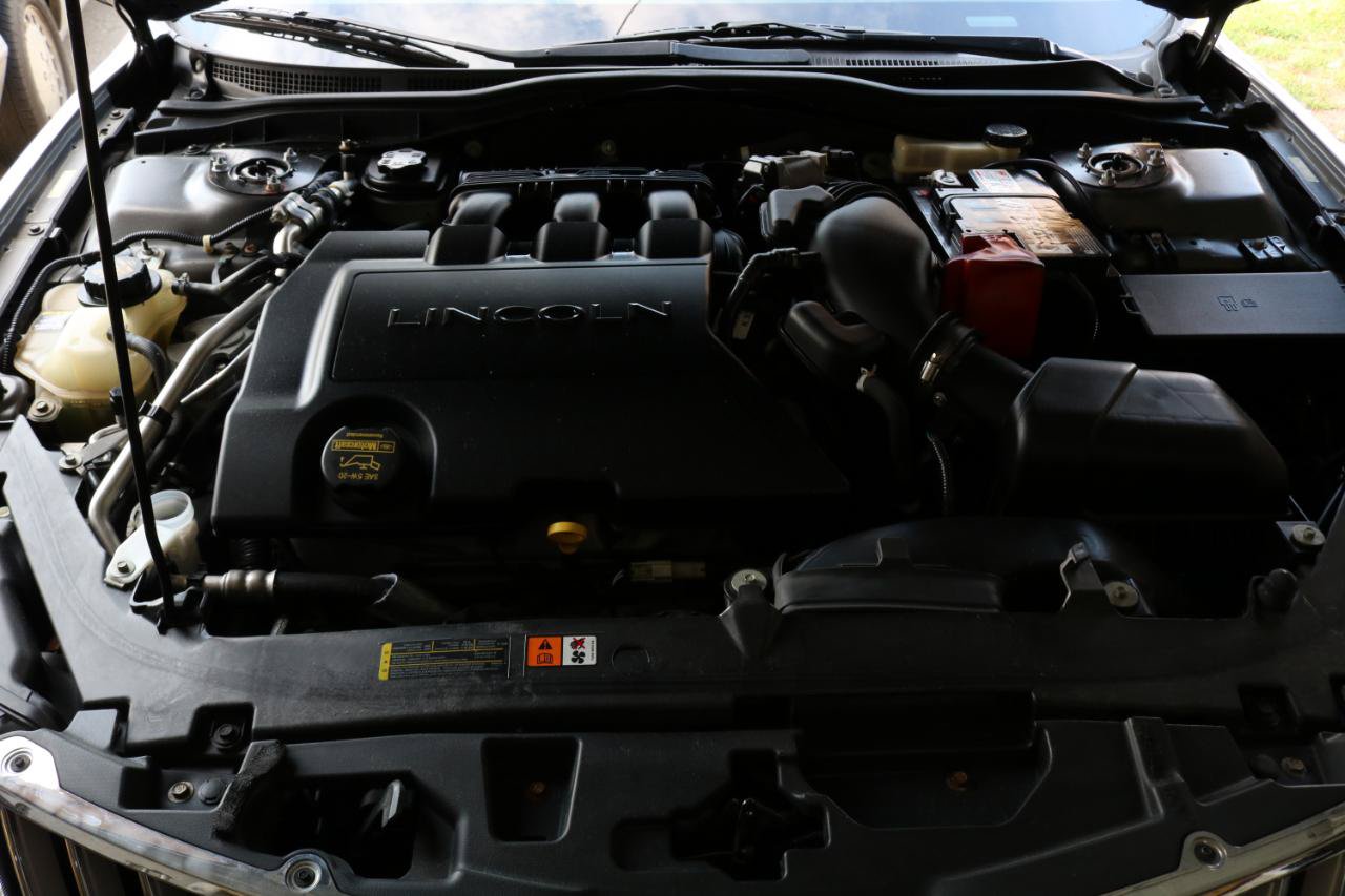 Used 2011 Lincoln MKZ FWD image 44
