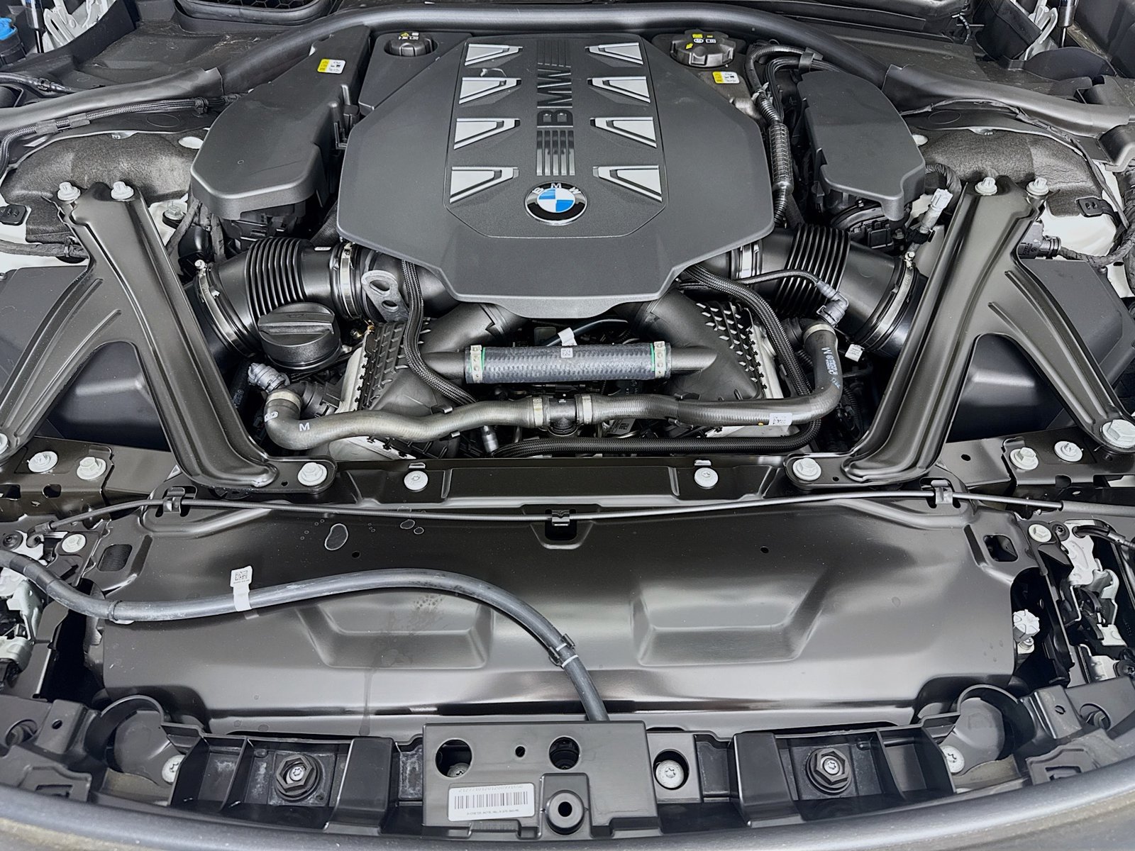 New 2026 BMW 760i xDrive w/ Executive Package AWD/4WD image 31