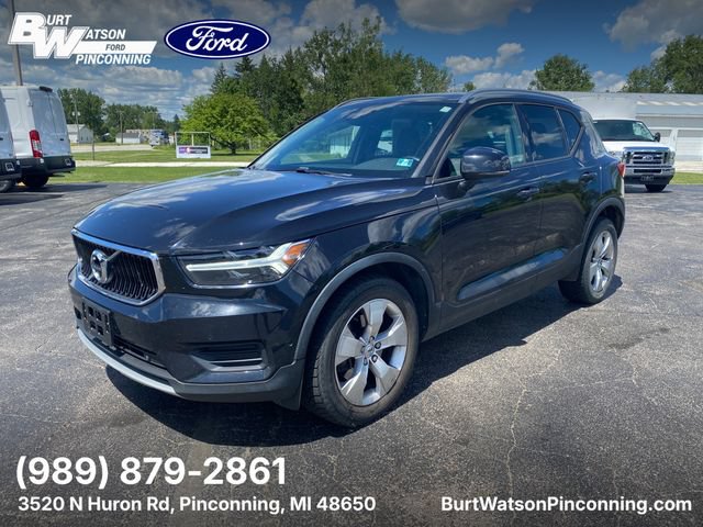 Used 2019 Volvo XC40 T5 Momentum AWD/4WD image 1