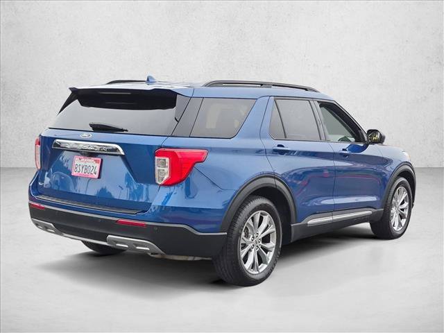 Used 2020 Ford Explorer XLT w/ Equipment Group 202A RWD image 5