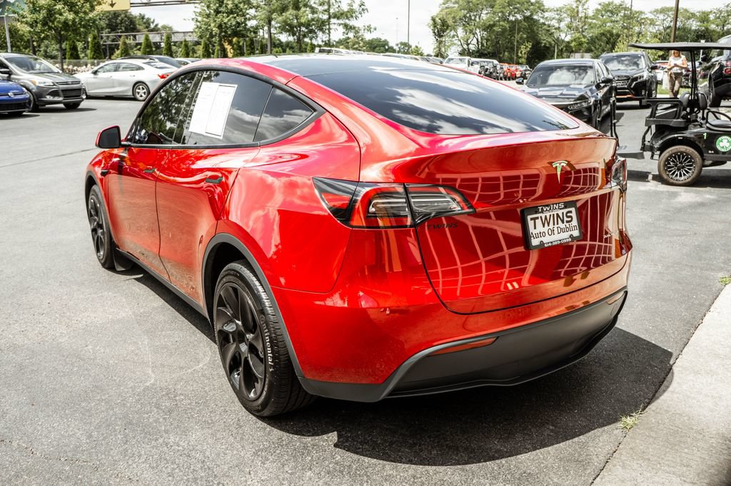 Used 2024 Tesla Model Y Long Range AWD/4WD image 36