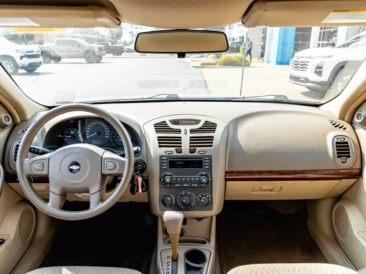 Used 2004 Chevrolet Malibu w/ Preferred Equipment Group FWD image 10