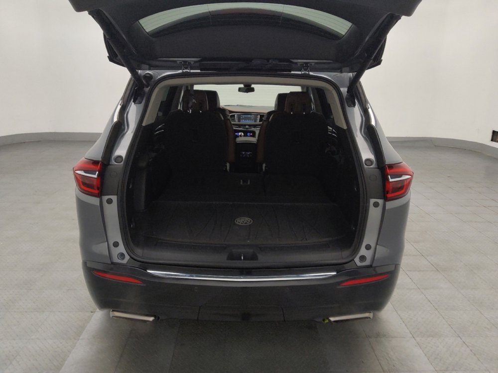 Used 2018 Buick Enclave Avenir w/ Avenir Technology Package image 29