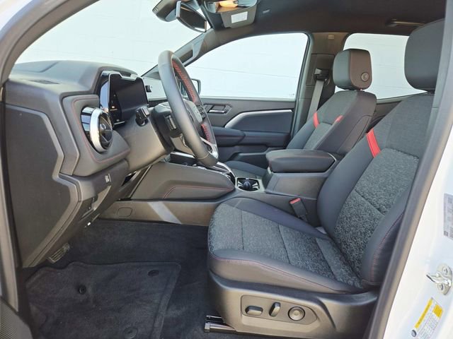 Used 2026 Chevrolet Colorado Z71 AWD/4WD image 8