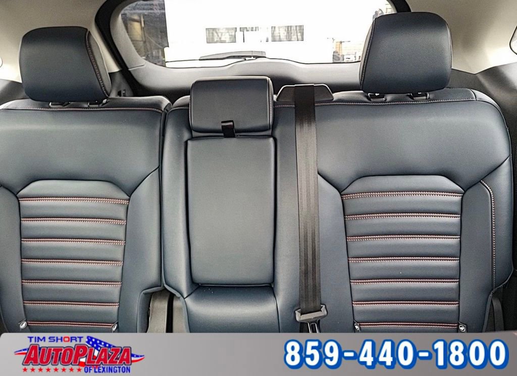 Used 2022 Ford Edge SEL w/ Sport Appearance Package image 9