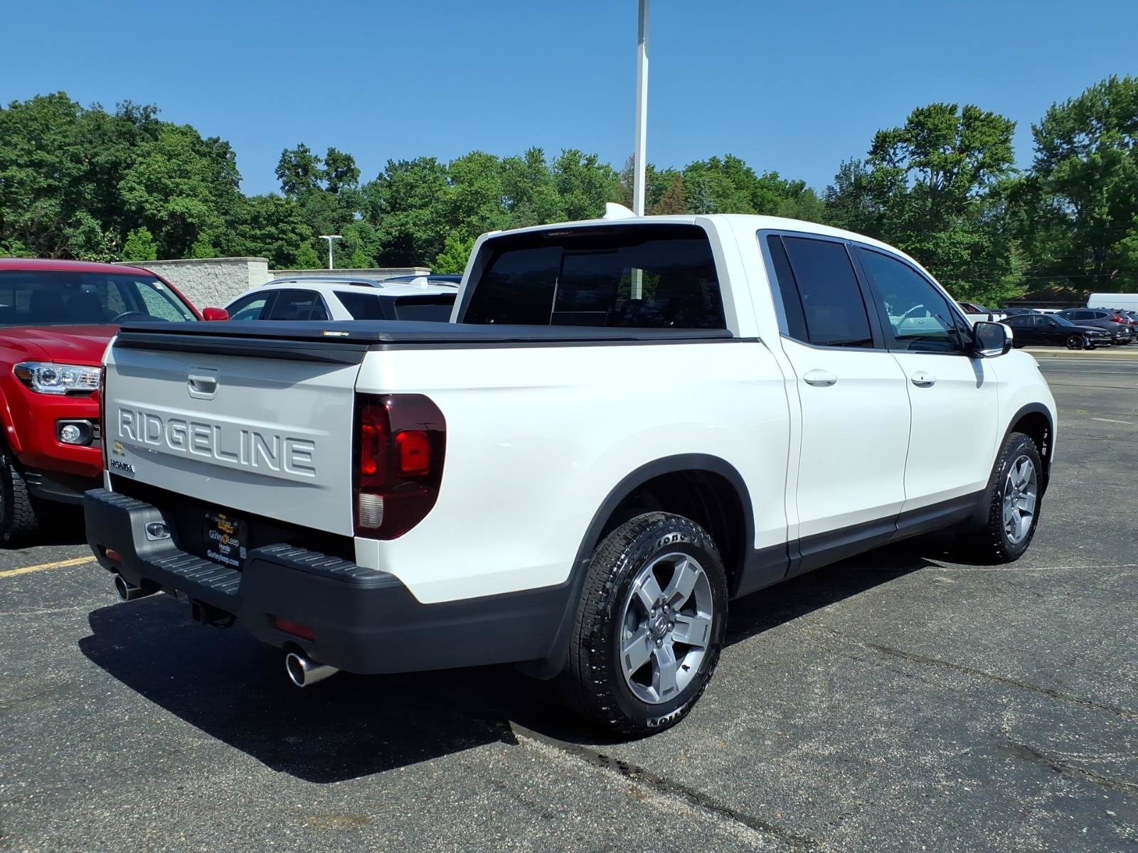 Certified 2025 Honda Ridgeline RTL image 11