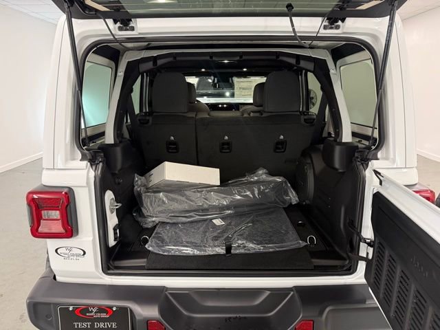 New 2026 Jeep Wrangler Unlimited Sport image 8