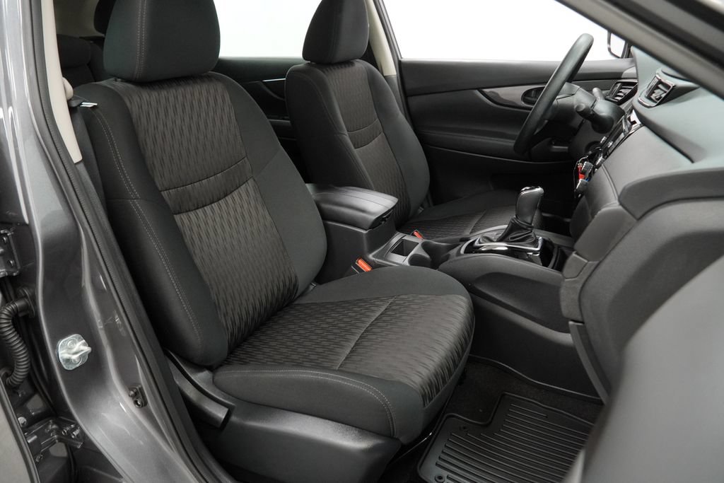 Used 2020 Nissan Rogue S AWD/4WD image 46