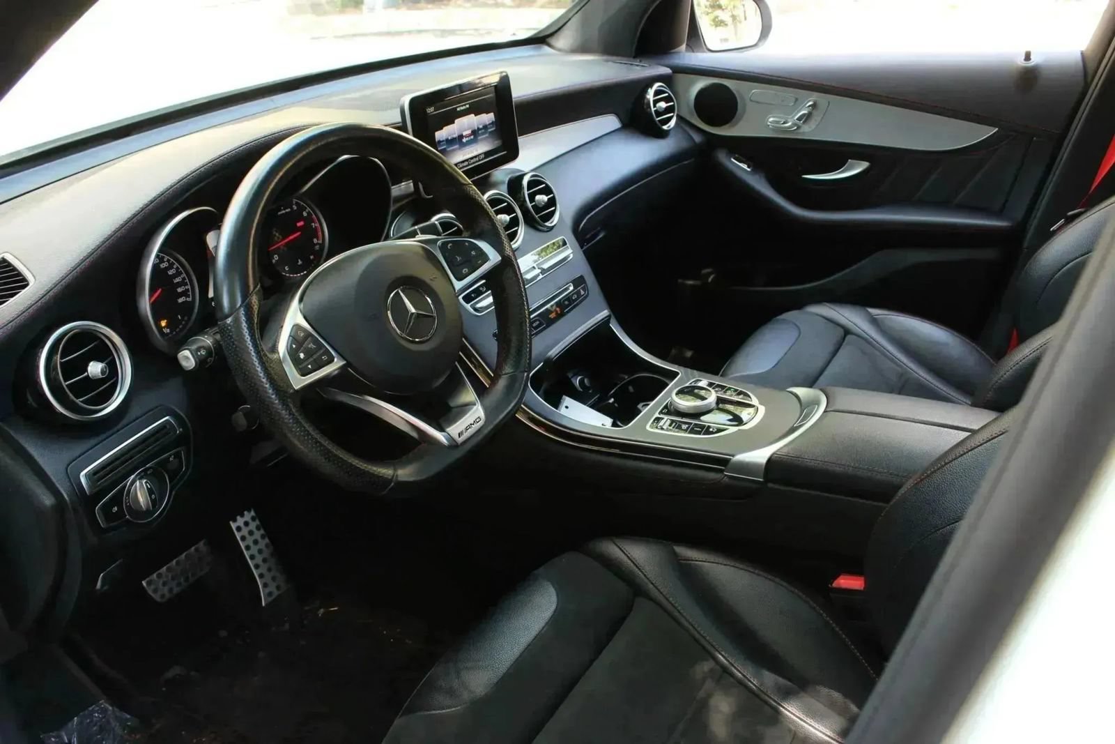 Used 2019 Mercedes-Benz GLC 43 AMG 4MATIC image 16