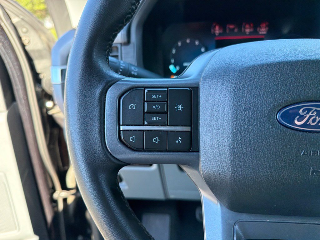 Used 2025 Ford F150 XLT w/ Equipment Group 301A Standard AWD/4WD image 16