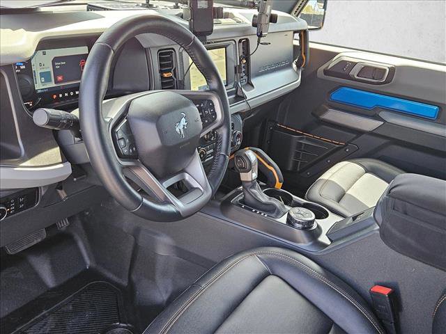 Used 2023 Ford Bronco Badlands image 10