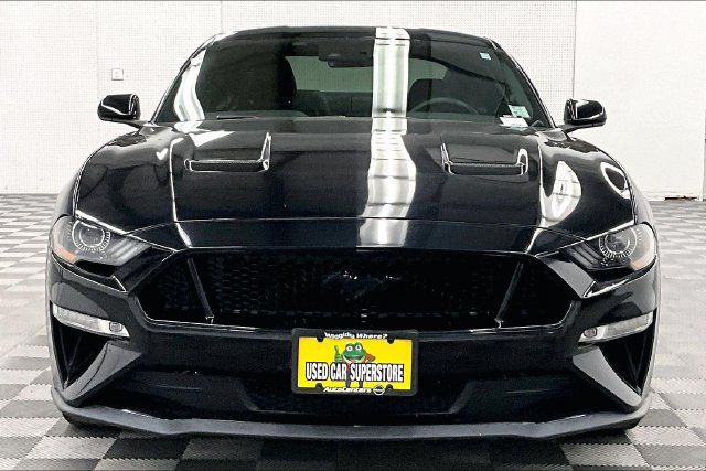 Used 2021 Ford Mustang GT Premium w/ Black Accent Package RWD image 4