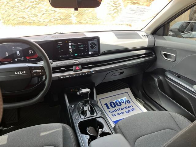 Used 2025 Kia K4 FWD image 68